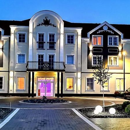Hotel Sevilla Gold Leczeszyce المظهر الخارجي الصورة