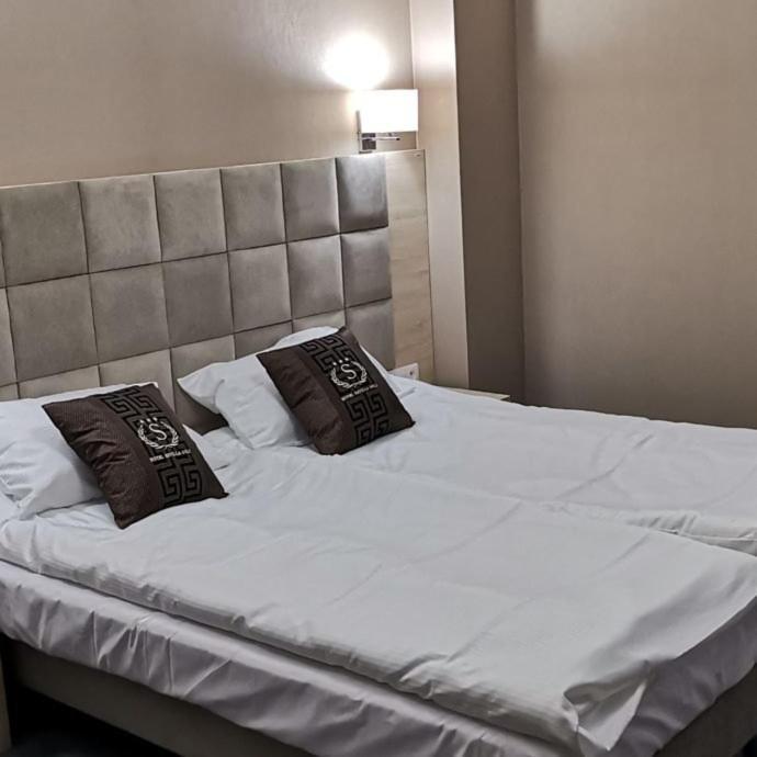 Hotel Sevilla Gold Leczeszyce المظهر الخارجي الصورة