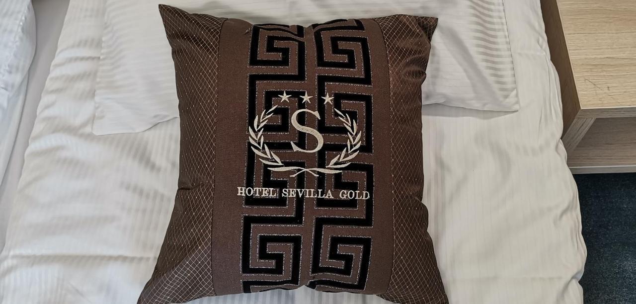 Hotel Sevilla Gold Leczeszyce المظهر الخارجي الصورة