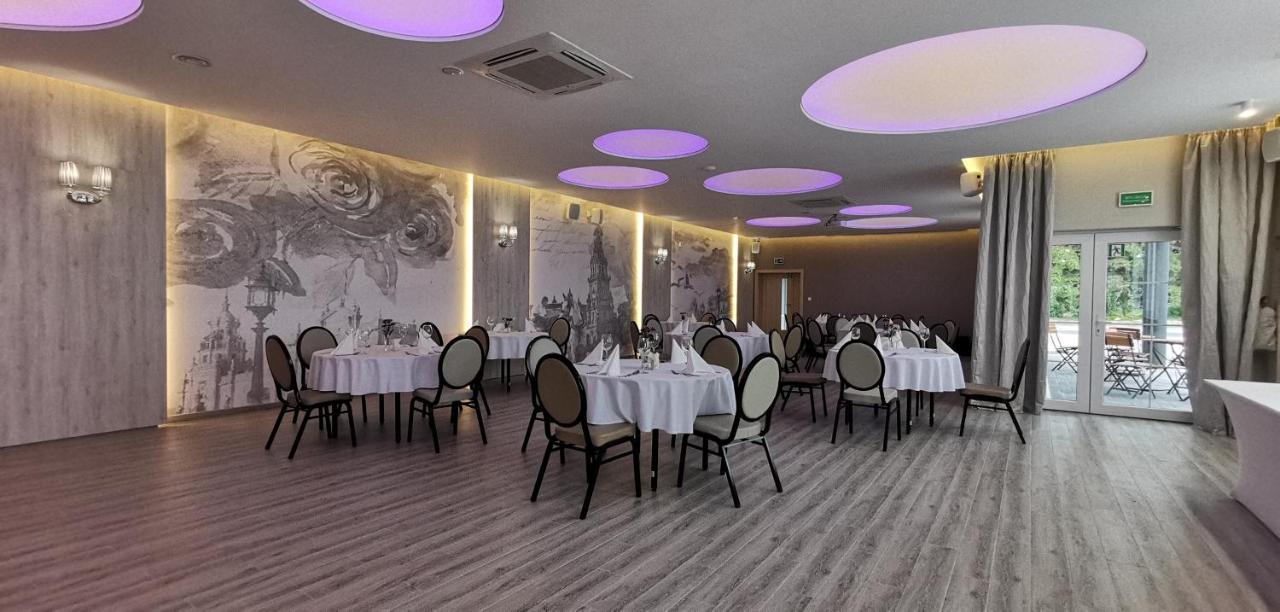 Hotel Sevilla Gold Leczeszyce المظهر الخارجي الصورة