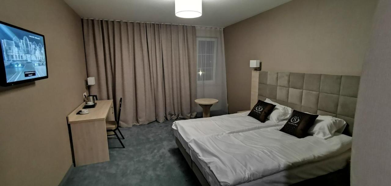 Hotel Sevilla Gold Leczeszyce المظهر الخارجي الصورة
